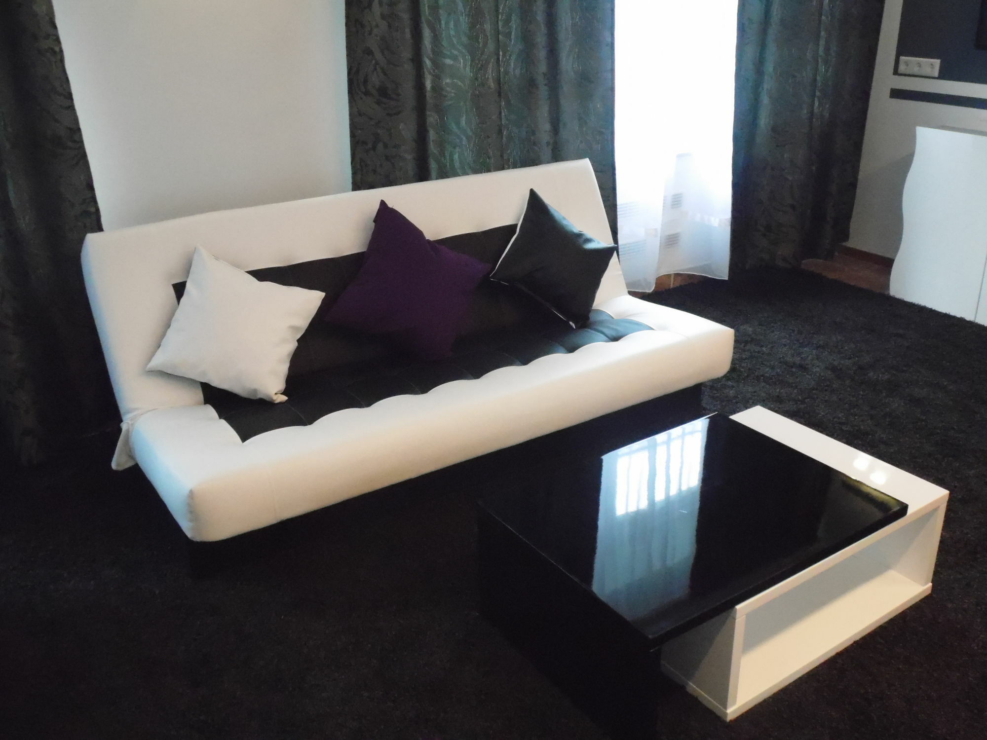 Rheinmetropole Hotel Дюселдорф Екстериор снимка